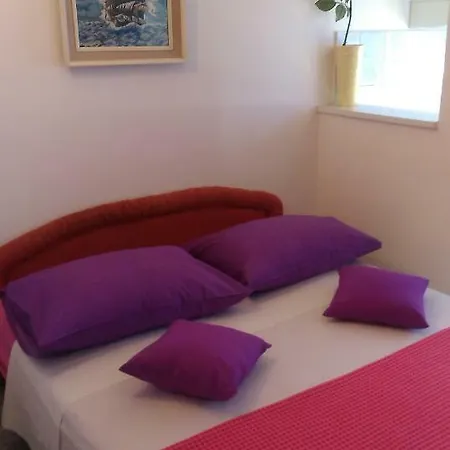 Studio Apartman Nena * Split