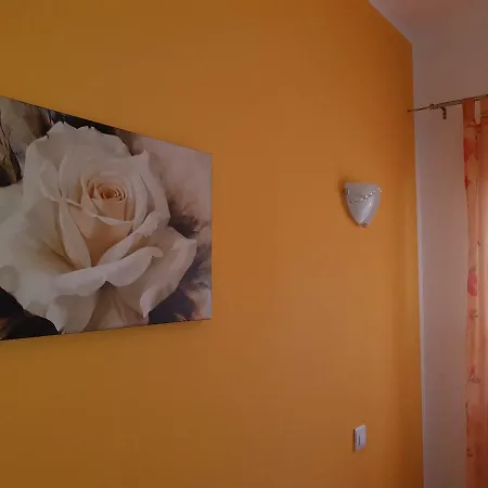 Studio Apartman Nena Apartment Split