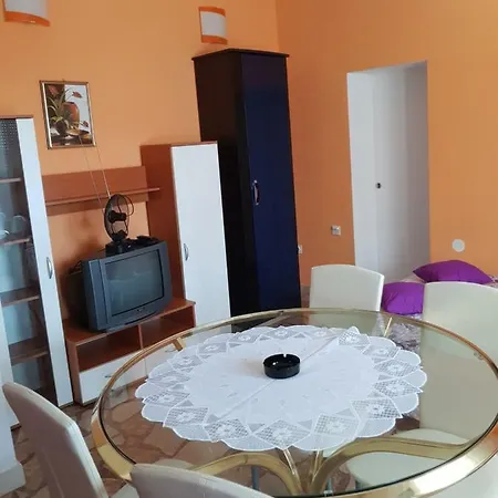 Studio Apartman Nena * Split
