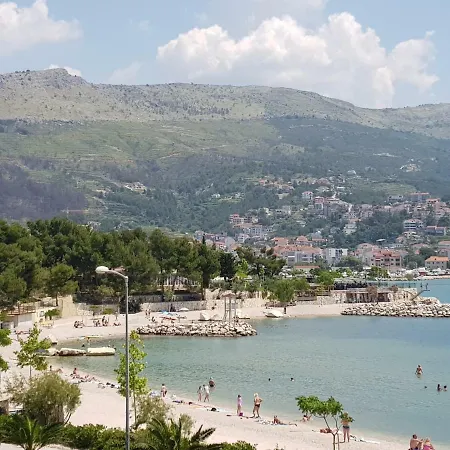 Studio Apartman Nena Apartment Split