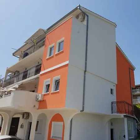 Studio Apartman Nena Apartment Split
